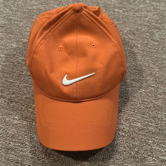 Nike Other - Unisex Adjustable Orange Nike Golf Hat *Great Condition*